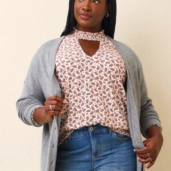 ❤️NWT VINTAGE TORRID CHOKER BLOUSE - GARDEN PRINT - SMOCKED - PLUS SIZE - Picture 6 of 10